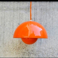 Design Flowerpot lamp door Verner Panton voor Louis Poulsen